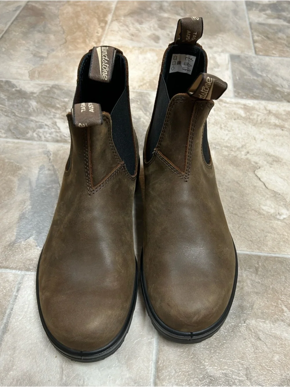 Blundstone Classic Chelsea Boots - Women’s size 9 - Picture 3 of 8